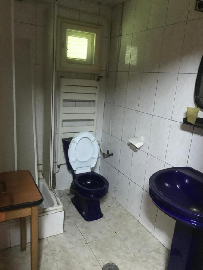Auberge de jeunesse Casa Postolache à Soveja Extérieur photo